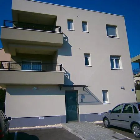 Bingo * 特罗吉尔